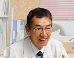神出　富雄