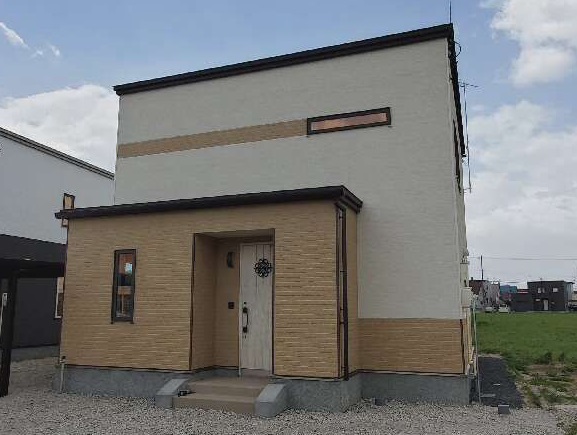 元江別　Y様邸『壁紙にこだわった、人気のＪ-ＳＭＡＲＴシリーズです』