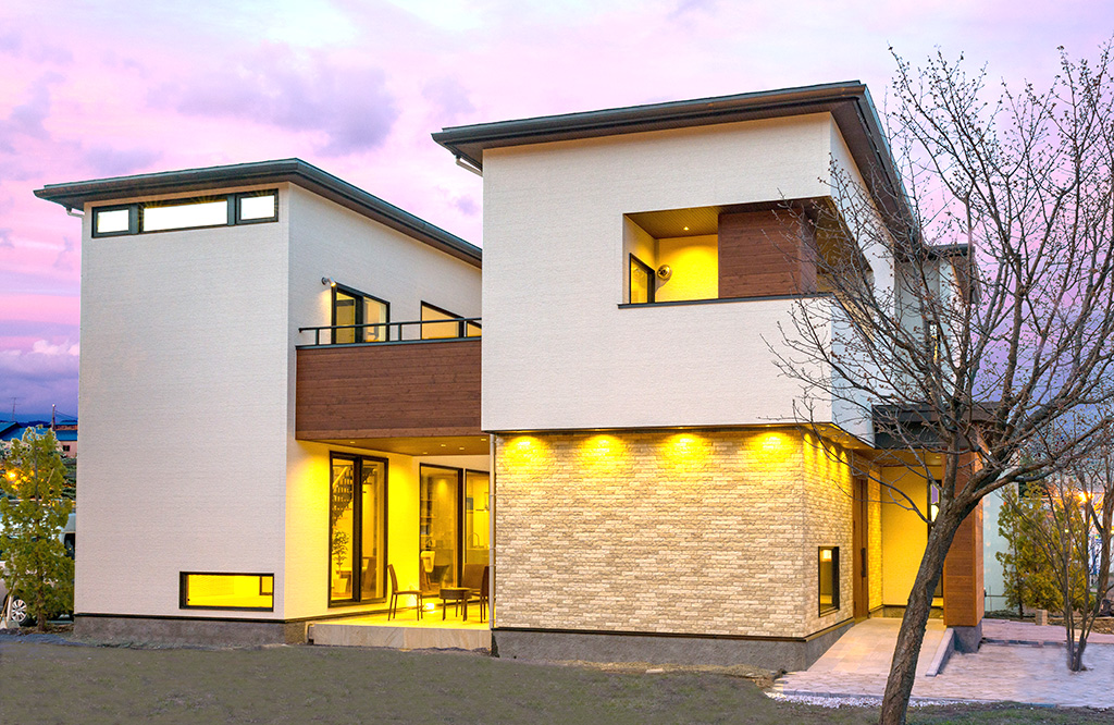 札幌 豊平展示場が もっともっと楽しくなってOPEN！ インサイドガーデンがつくる奥行きと広がり